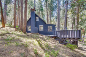 Crestline Vacation Rental, Close to Hiking Trails!